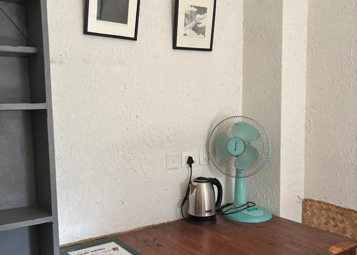 Davu Gallery Cafe Проживание в семье Катманду