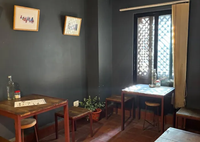 Проживание в семье Davu Gallery Cafe